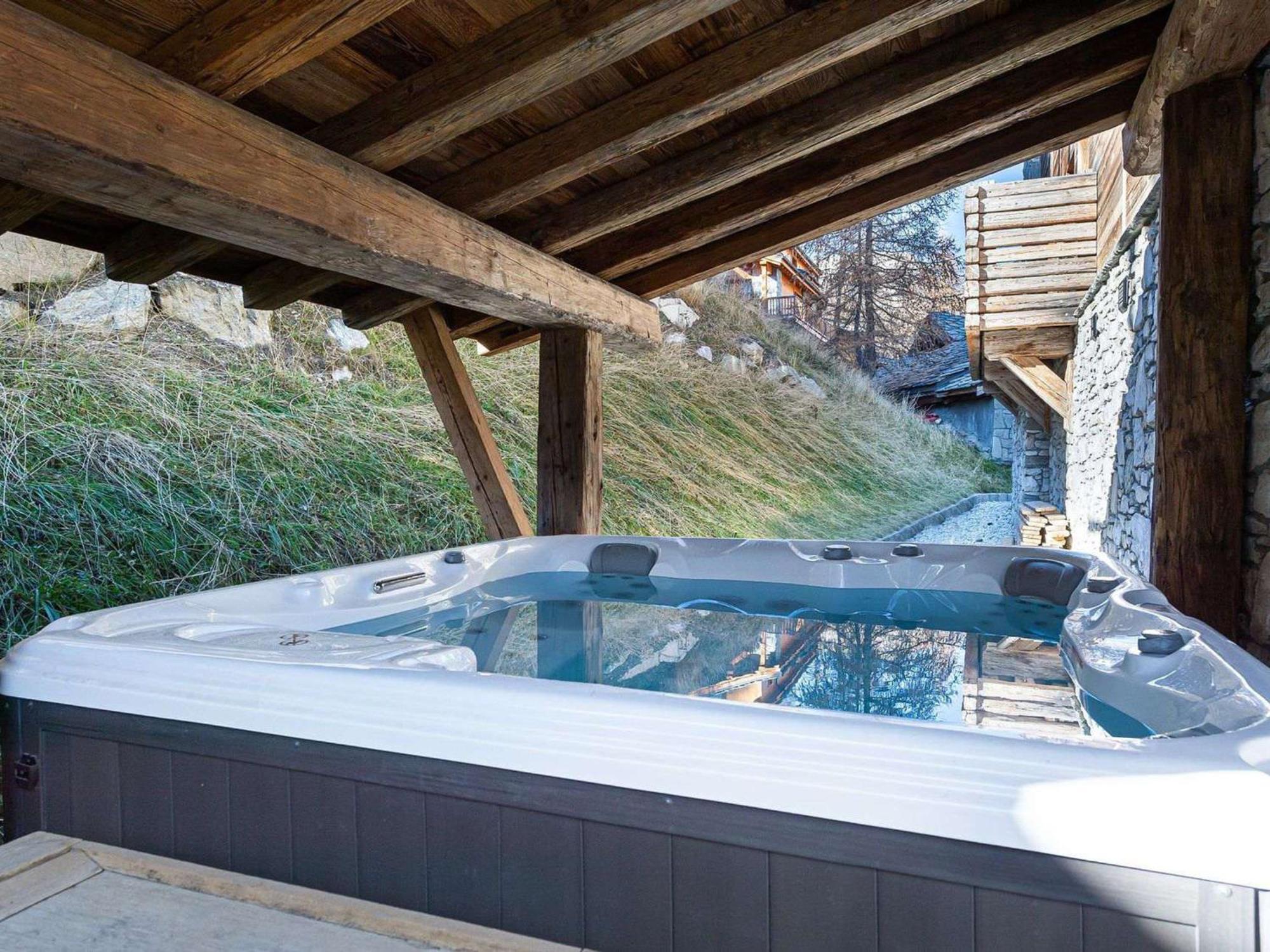 Appartement 95M², Sud-Est, Jacuzzi, Val D'Isere, 4 Suites, Parking, Animaux Ok - Fr-1-567-73 Bagian luar foto