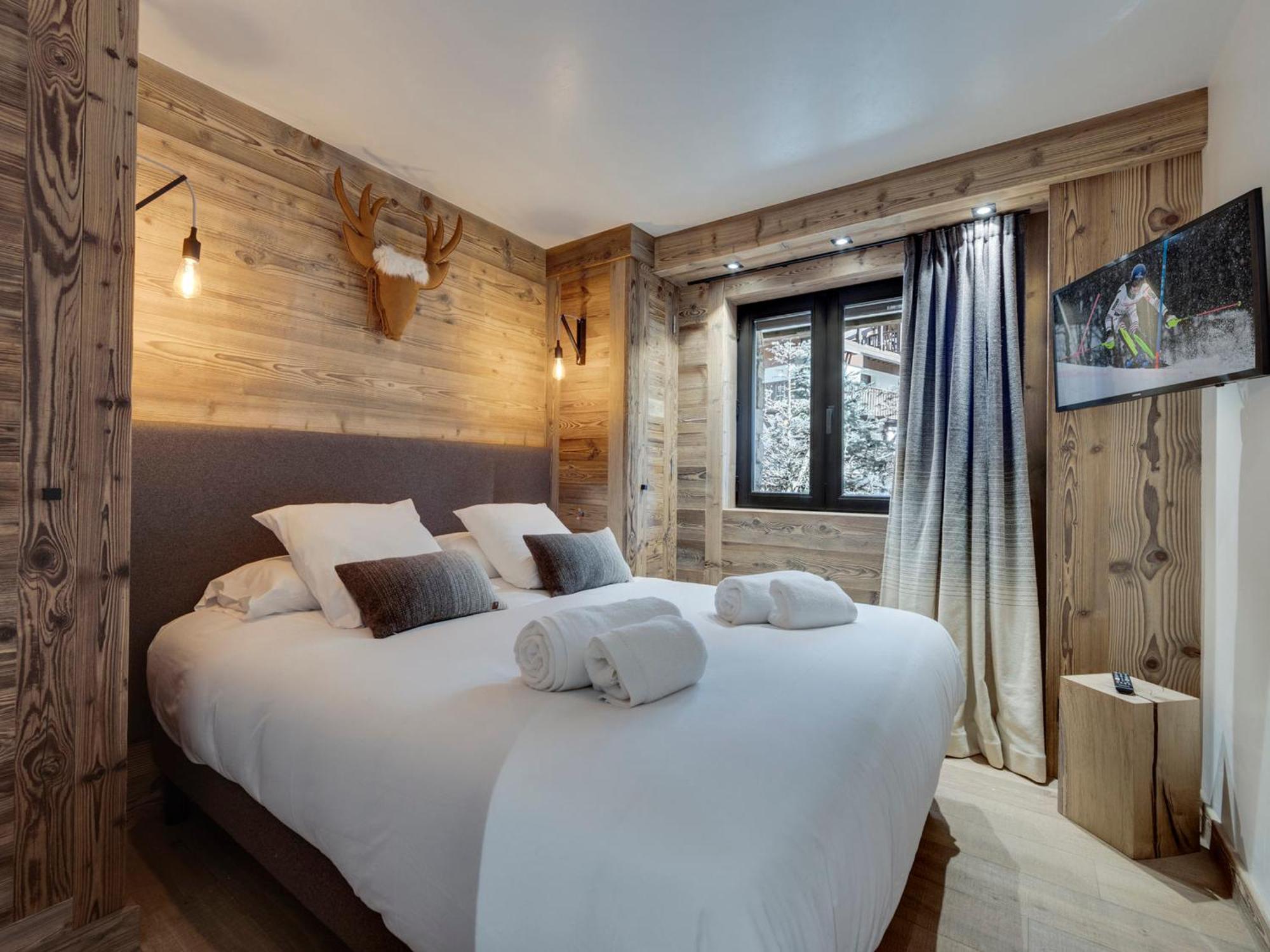 Appartement 95M², Sud-Est, Jacuzzi, Val D'Isere, 4 Suites, Parking, Animaux Ok - Fr-1-567-73 Bagian luar foto